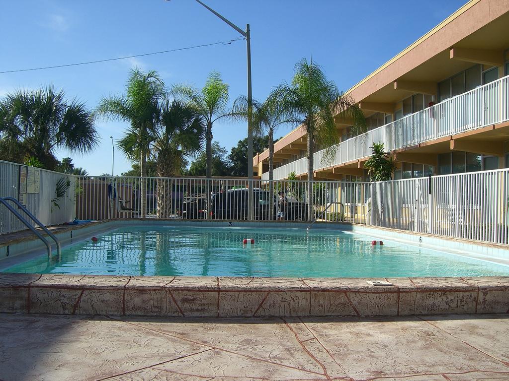 America'S Best Inn & Suites-Lakeland Exterior foto